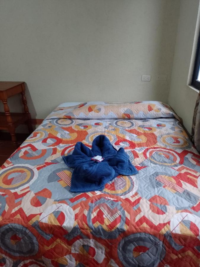 Hostal Sweet Dreams Panajachel Esterno foto
