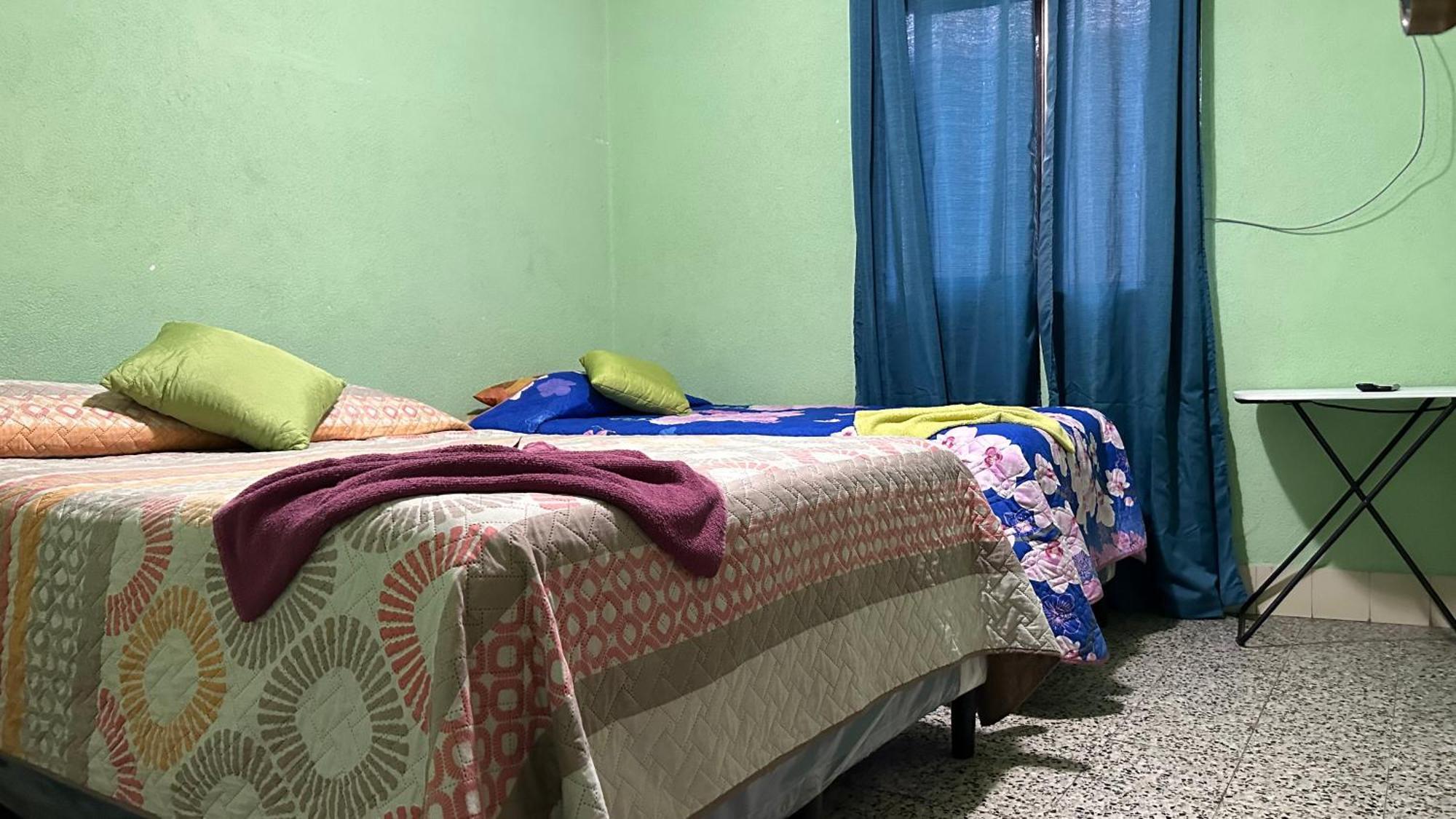 Hostal Sweet Dreams Panajachel Esterno foto
